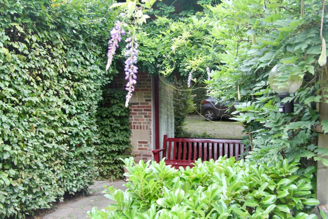 Miekes Boesj Bed & Breakfast Koningsbosch Exterior photo